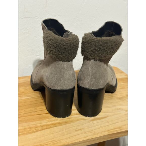 Diba Margaret Suede & Shearling Lug Sole Bootie winter Zip  Ankle Women's 8.5 - Picture 10 of 10